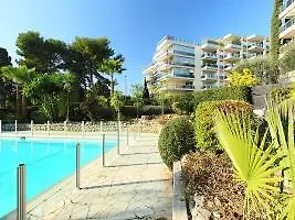 Le Floriana * Канны